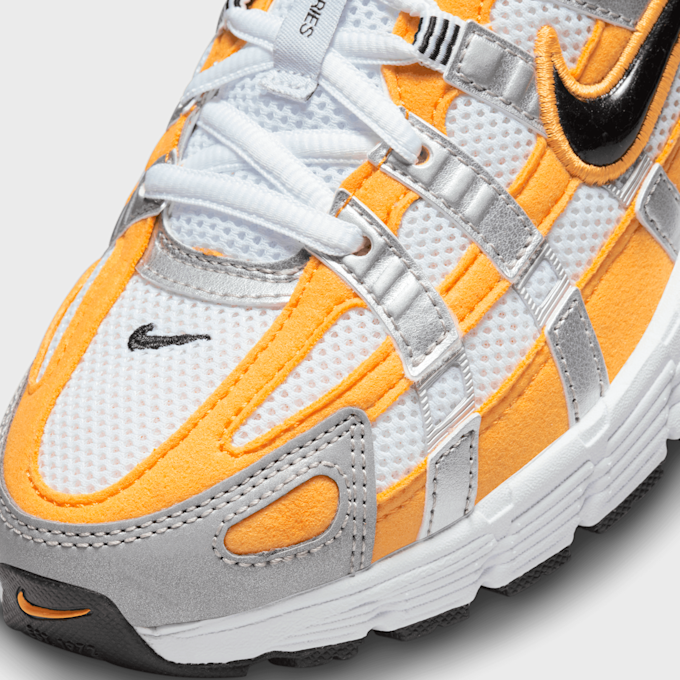 Nike WMNS P-6000 bianco 25860 7