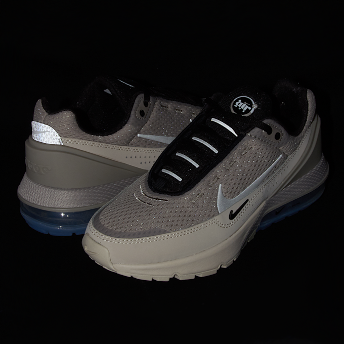 Nike WMNS Air Max Pulse siva 25874 6