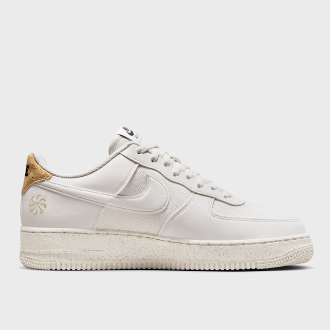 Nike Air Force 1 '07 LV8 bež 25877 2