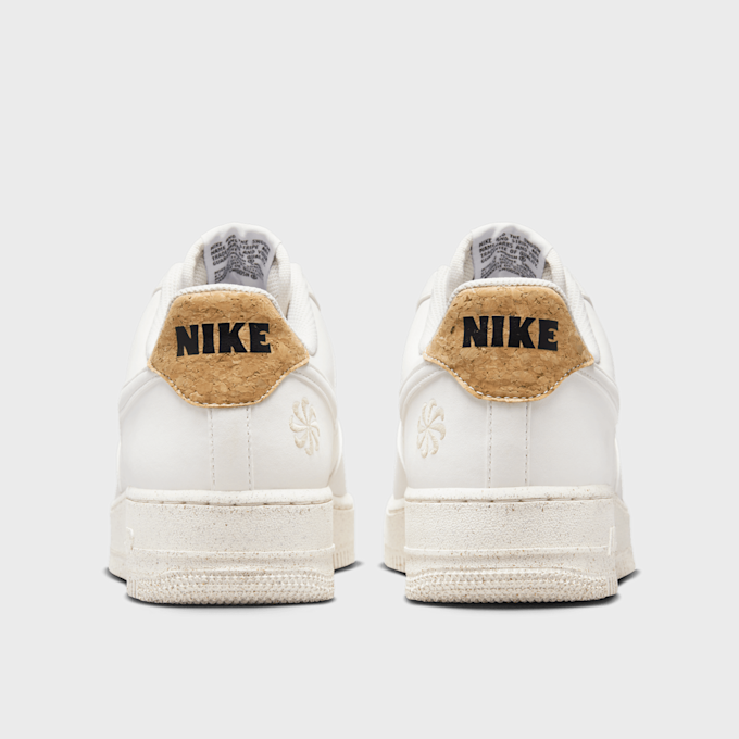 Nike Air Force 1 '07 LV8 beż 25877 5