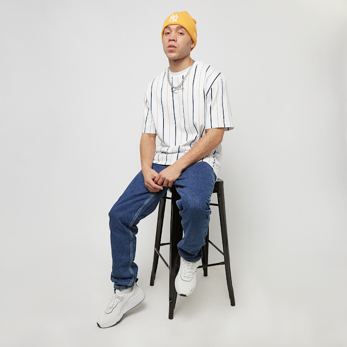 Karl Kani Small Signature Pinstripe Tee wit 26238 4