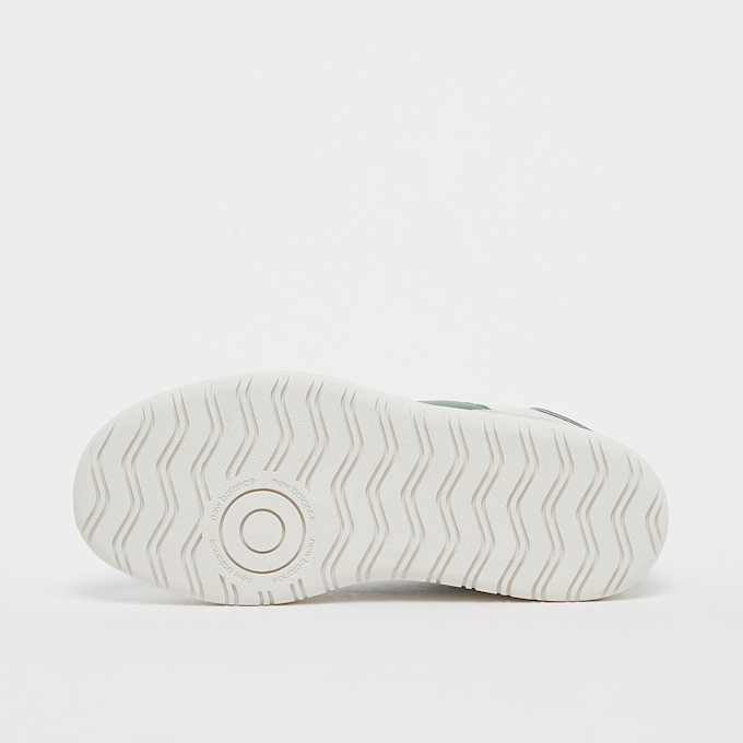 New Balance 302 biały 26387 4