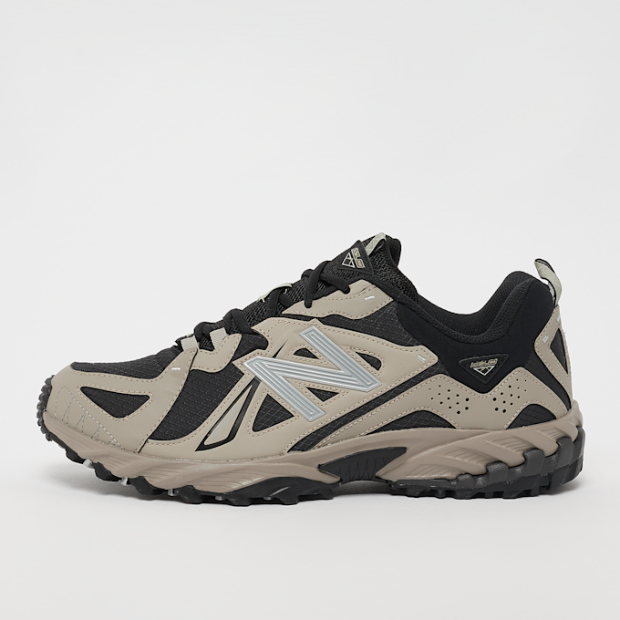 New Balance 610 czarny 26420 1