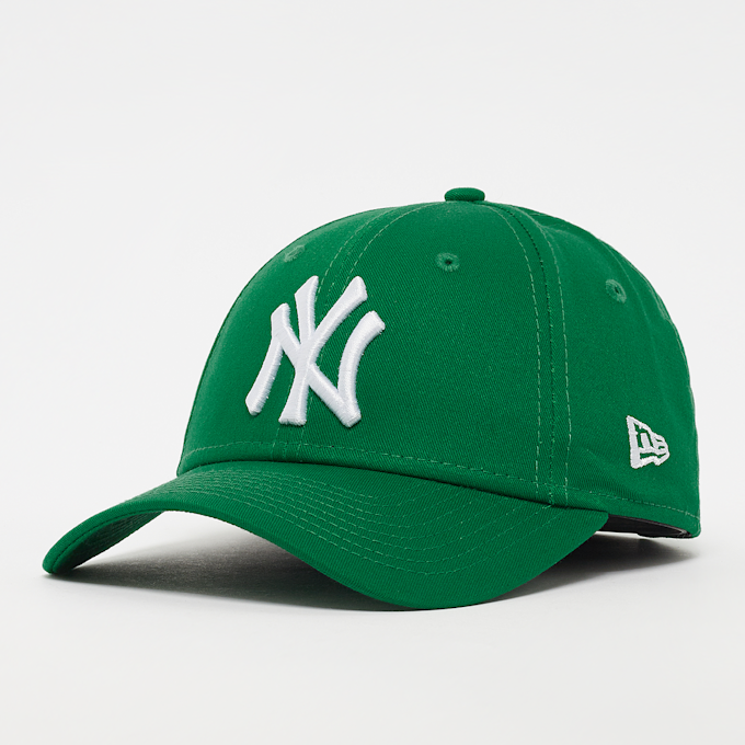 New Era 9Forty Female League Essential MLB New York Yankees grün 26619 1