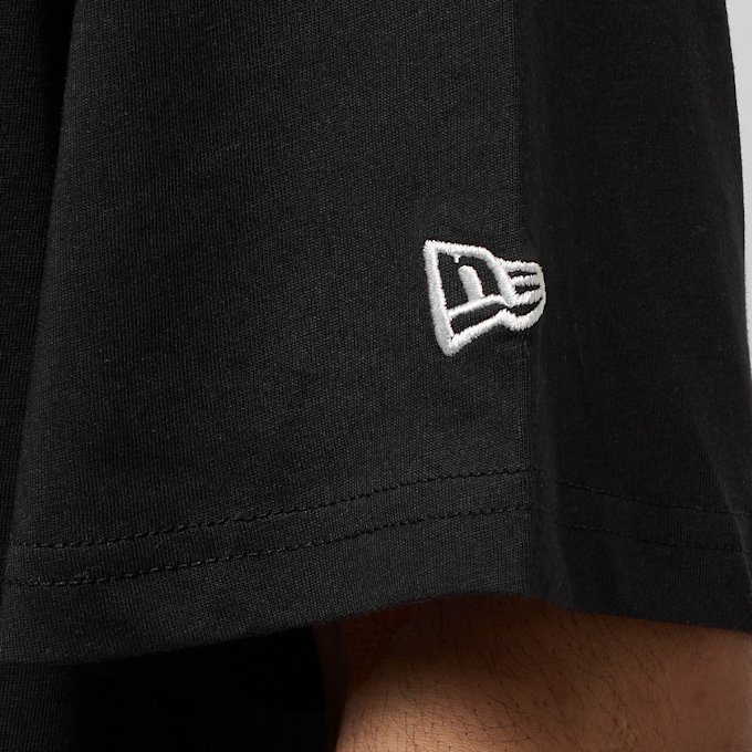 New Era MLB Team Graphic Backprint Oversize Tee New York Yankees NVYWHI schwarz 26656 4