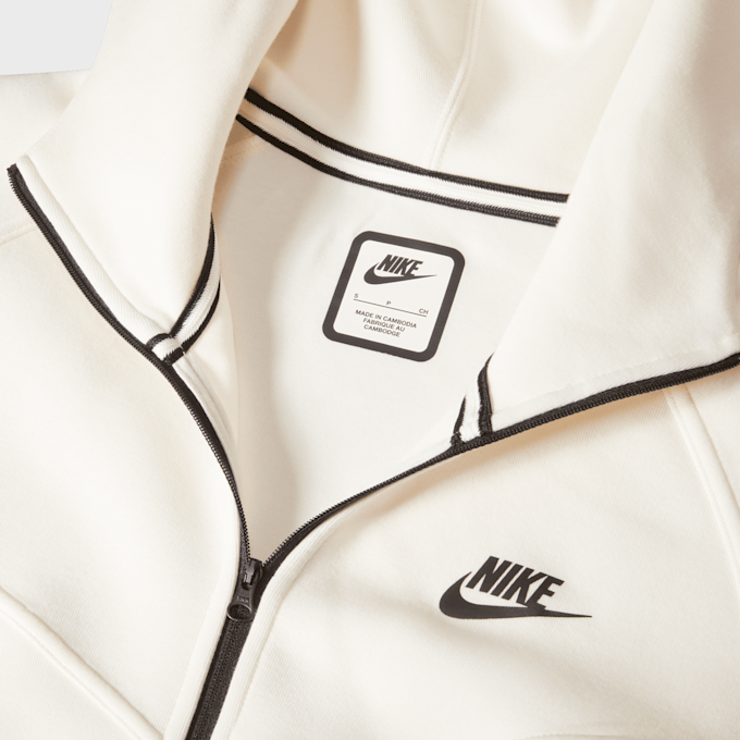 Nike Sportswear Tech Fleece Windrunner Full-Zip Hoodie weiß 27230 7