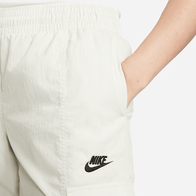 Nike Sportswear Cargo Woven Pants czarny 27259 3