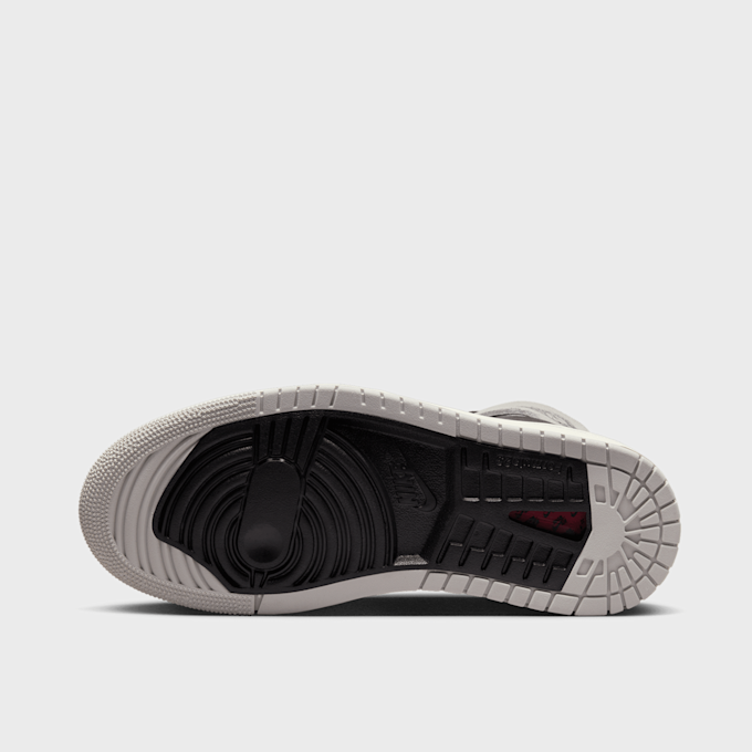 Jordan WMNS Air Jordan 1 Zoom Comfort 2 brązowy 27306 3