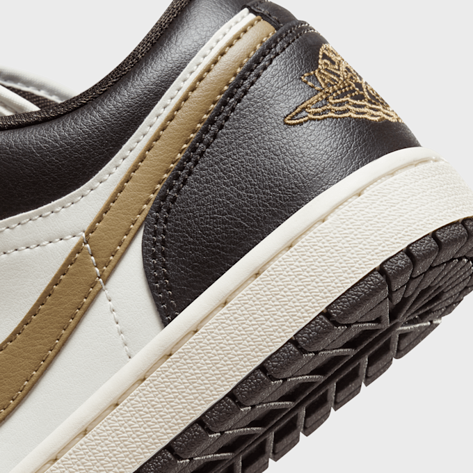 Jordan WMNS Air Jordan 1 Low castanho 27308 7