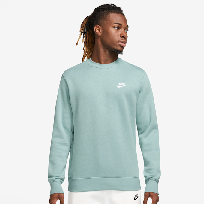Nike   Sportswear Club Crew Basketball Pullover verde 27401 1