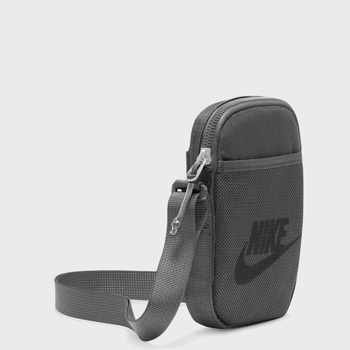 Nike Heritage Crossbody Bag crna 27418 2