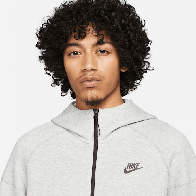 Nike Sportswear Tech Fleece Windrunner Full-Zip Hoodie gris 27441 1