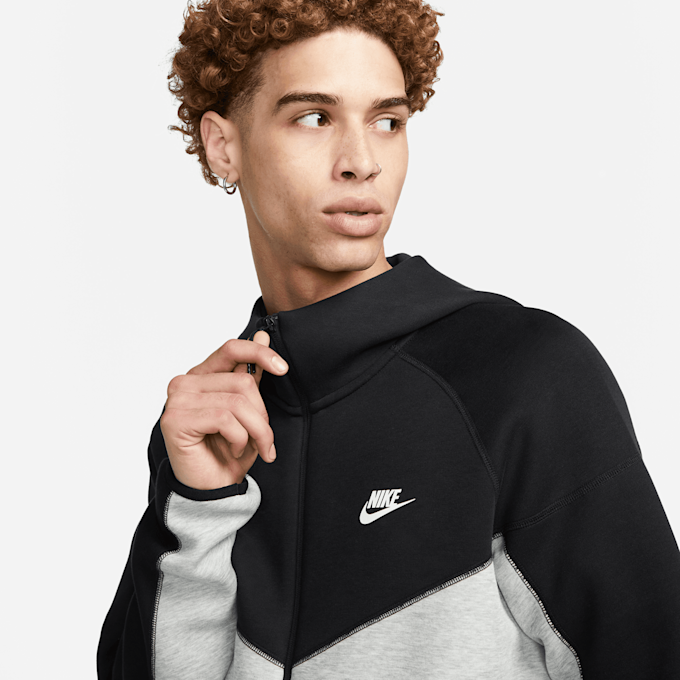 Nike Sportswear Tech Fleece Windrunner Full-Zip Hoodie siva 27454 3