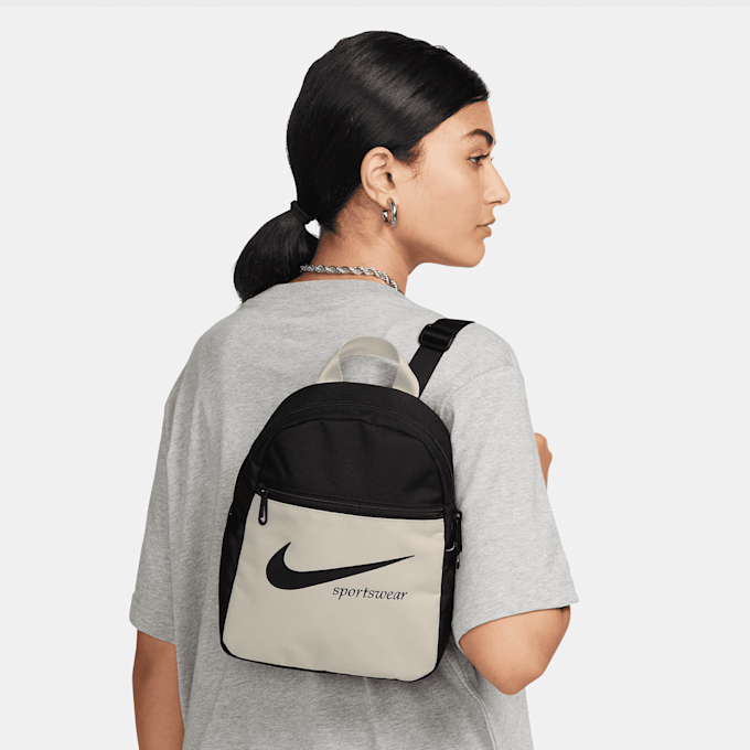 Nike Futura czarny 27491 8