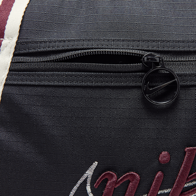 Nike Gym Club negro 27508 6