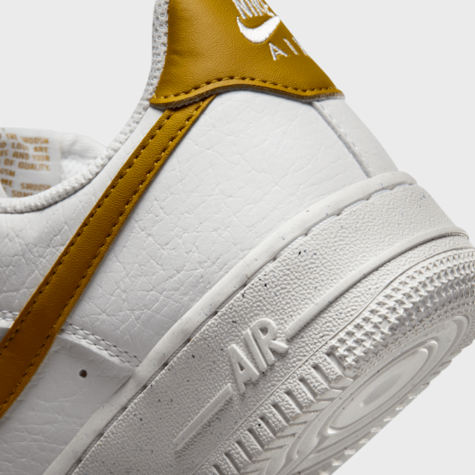 Nike WMNS Air Force 1 '07 SE branco 27534 8