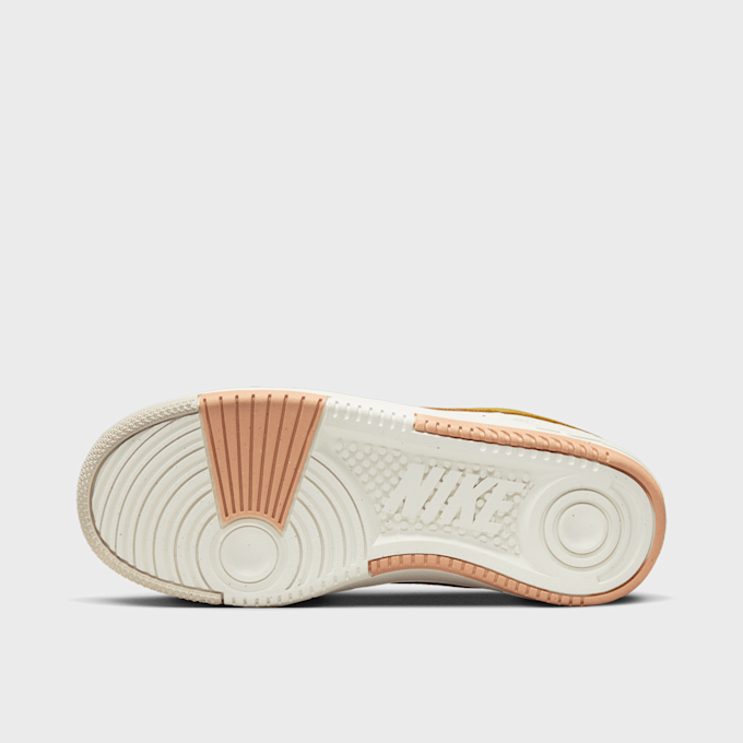 Nike WMNS Gamma Force marrón 27540 3