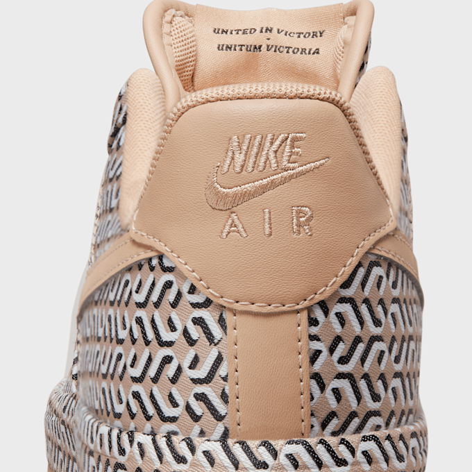 Nike   Air Force 1 LX blanc 27546 9