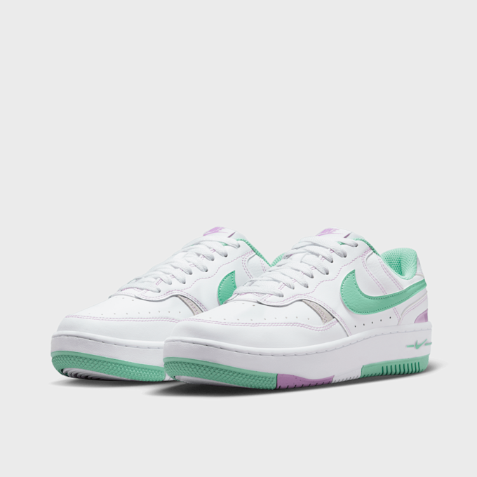Nike   WMNS Gamma Force bianco 27553 4
