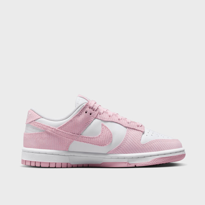 Nike WMNS Dunk Low lichtroze 27557 2