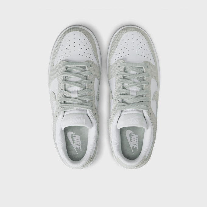 Nike   WMNS Dunk Low blanc 27559 6