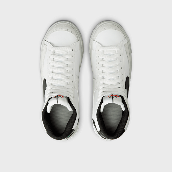 Nike   Blazer Mid '77 SE (GS) blanco 27560 1