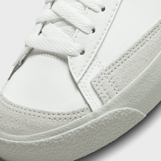 Nike   Blazer Mid '77 SE (GS) blanco 27560 2