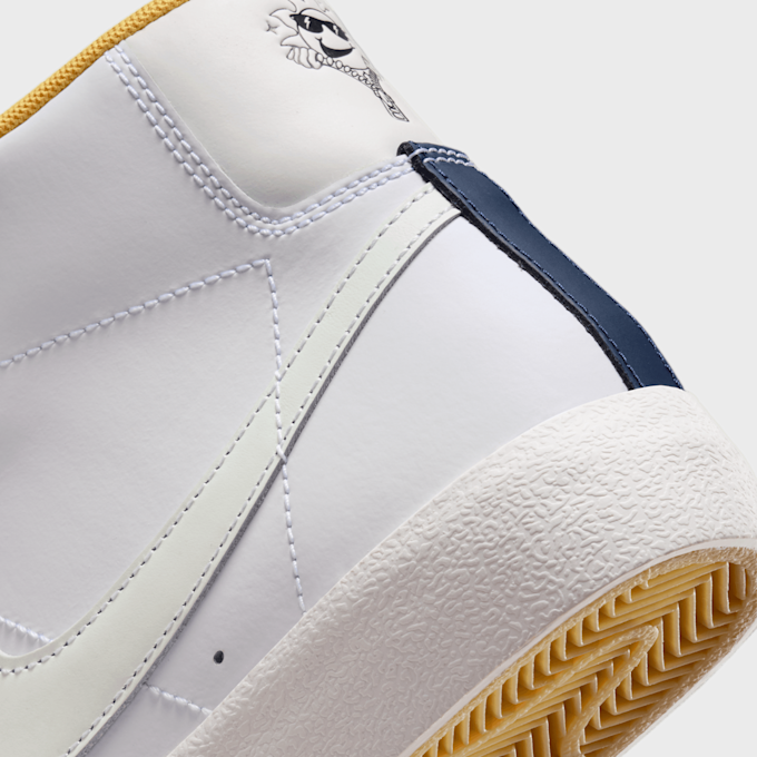 Nike Blazer Mid '77 BG (GS) blanco 27562 8