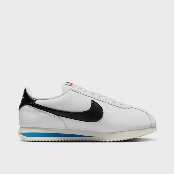 Nike WMNS Cortez bianco 27608 2