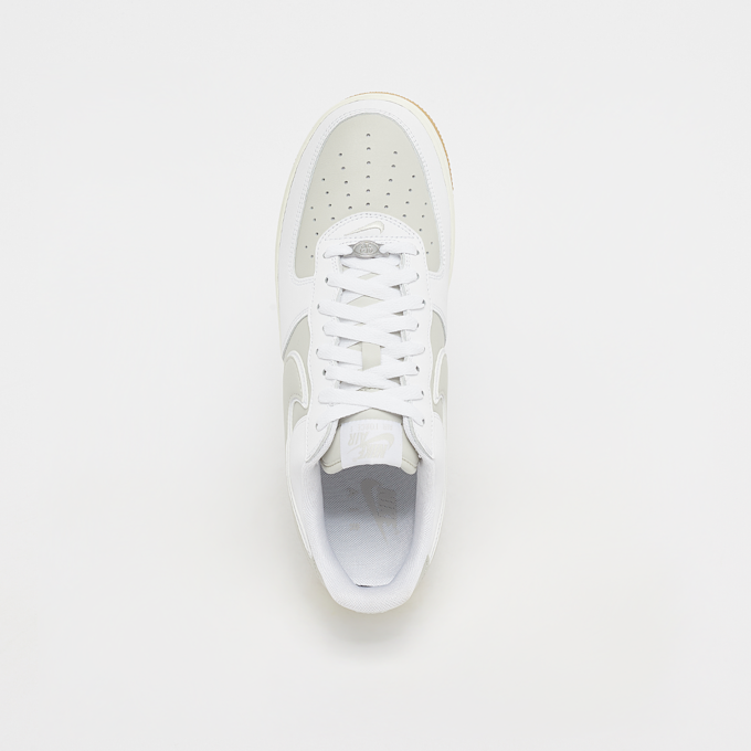 Nike WMNS Air Force 1 '07 blanc 27612 5