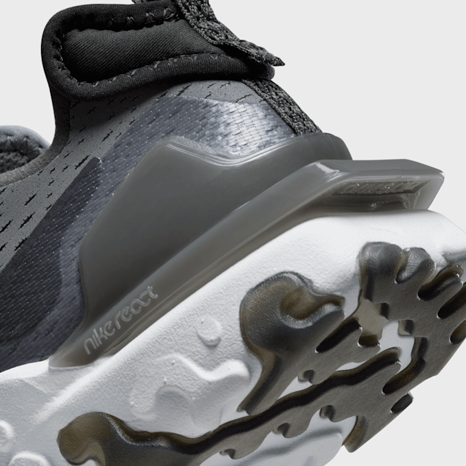 Nike React Vision preto 27731 8
