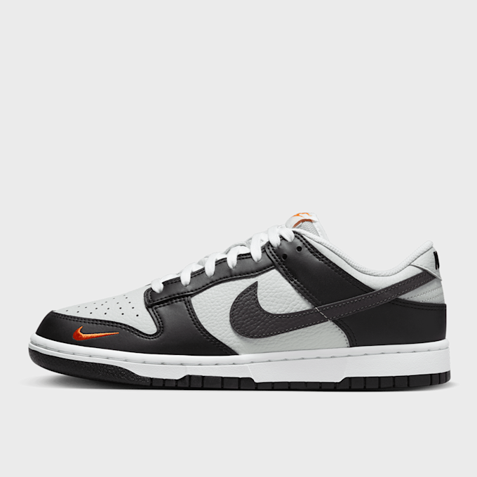 Nike Dunk Low zwart 27764 1