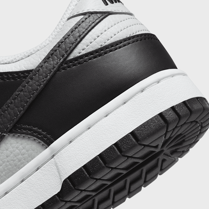 Nike Dunk Low noir 27764 8