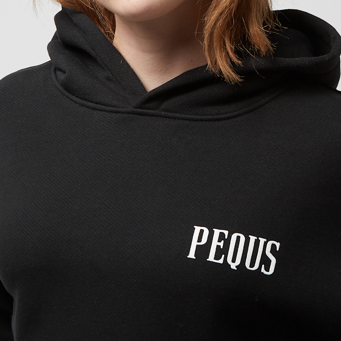 PEQUS Island of Heartbreaks Cropped Hoodie negro 27937 3