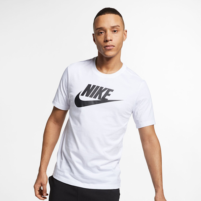 Nike   Sportswear Tee Icon Futura weiß 28031 1