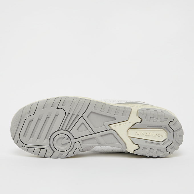 New Balance 550 biały 23134 4