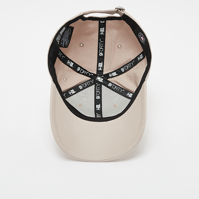 New Era 9Forty League Essential MLB New York Yankees beige 23257 3