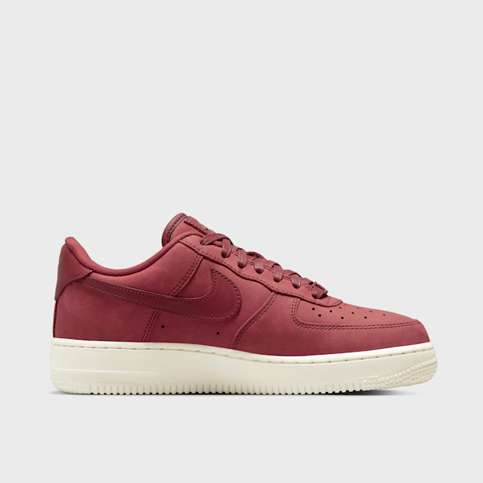 Nike WMNS Air Force 1 Premium rojo 23843 2