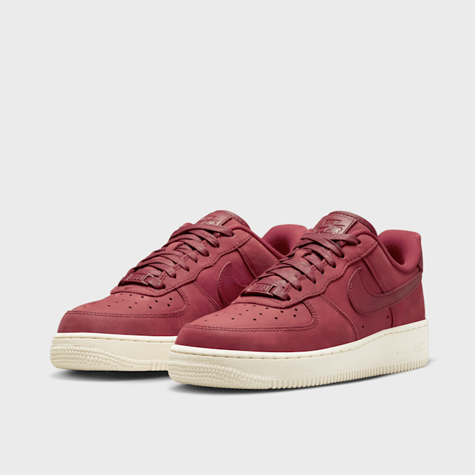 Nike WMNS Air Force 1 Premium rood 23843 4