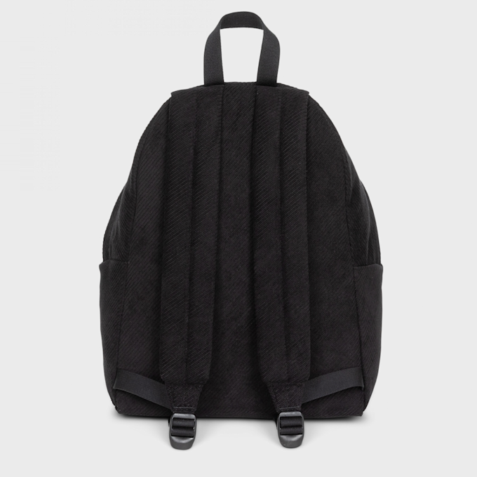 Eastpak Padded Pak'r Cords Angled noir 23888 2