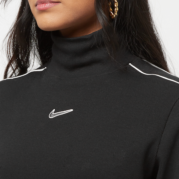 Nike Sportswear Longsleeve Top crna 23924 3