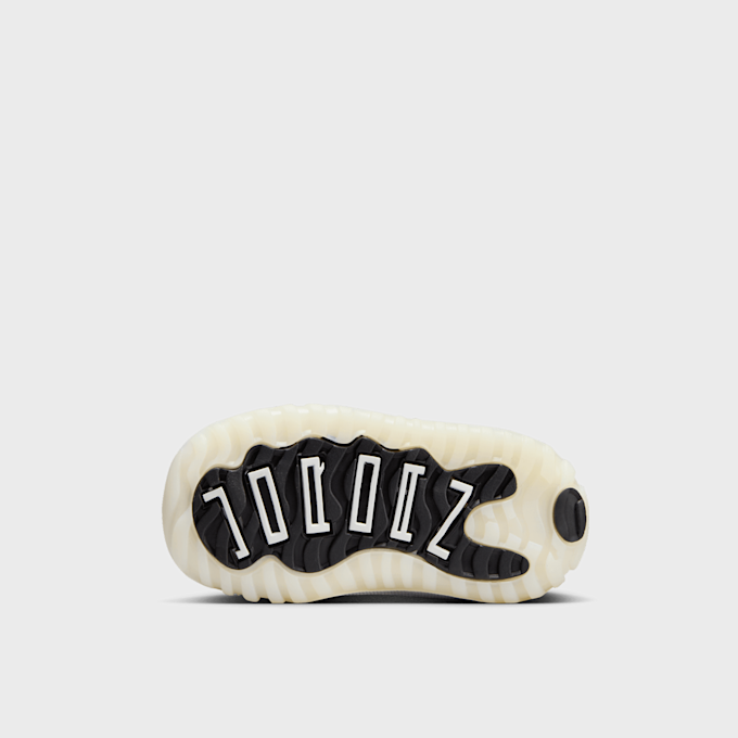 Jordan Air Jordan 11 Retro 3/4 (TD) biały 23993 3