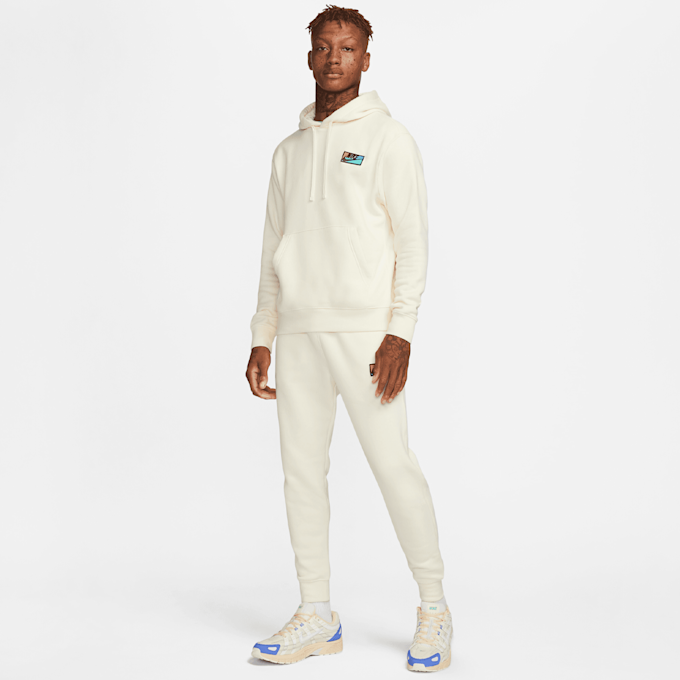 Nike Club Fleece+ Brushed-Back Hoodie bege 24084 6