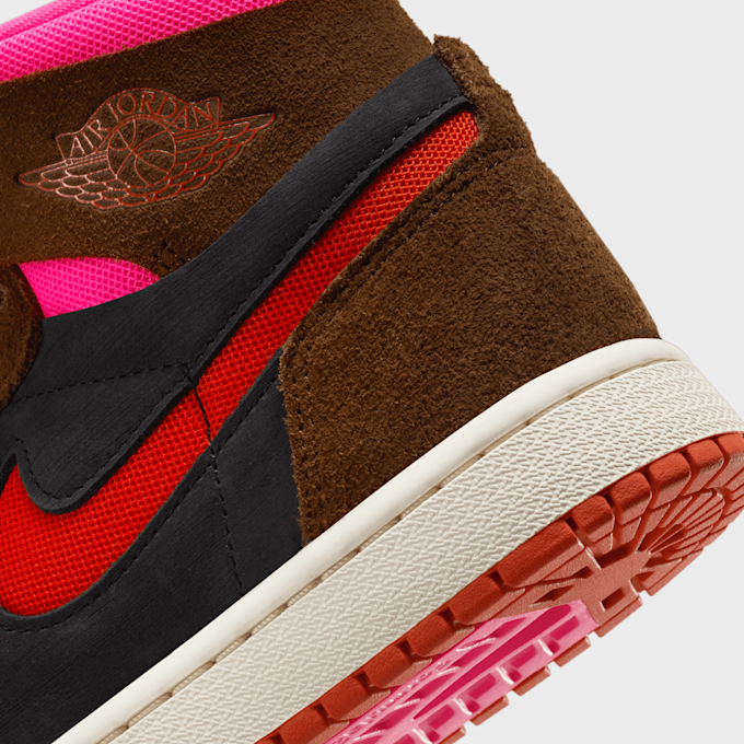 Jordan WMNS Air Jordan 1 Zoom CMFT 2 smeđa 24160 8