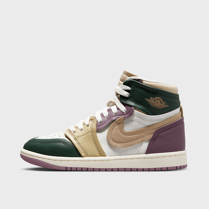 Jordan WMNS Air Jordan 1 MM High branco 24163 1