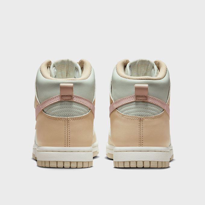 Nike WMNS Dunk High beige 24239 5