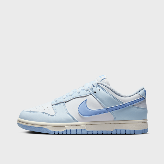 Nike WMNS Dunk Low Next Nature blu 24240 1
