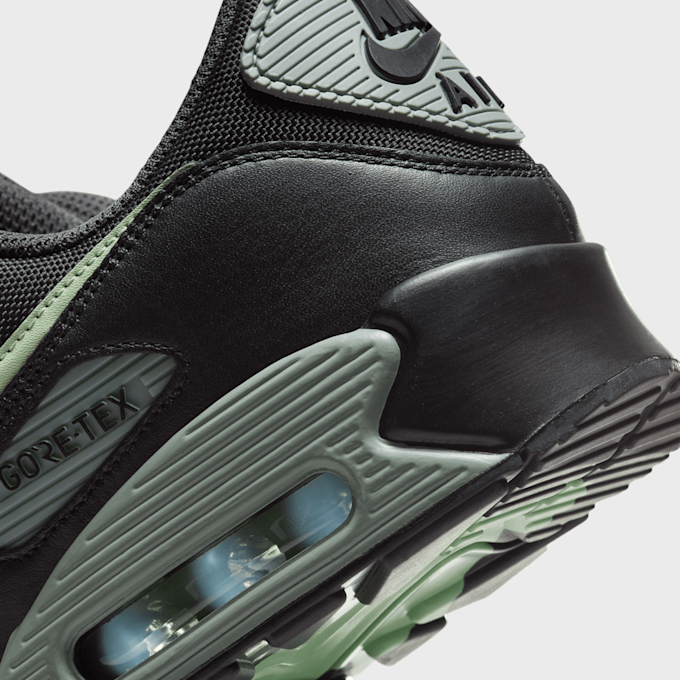 Nike Air Max 90 Gore-Tex biały 24275 7