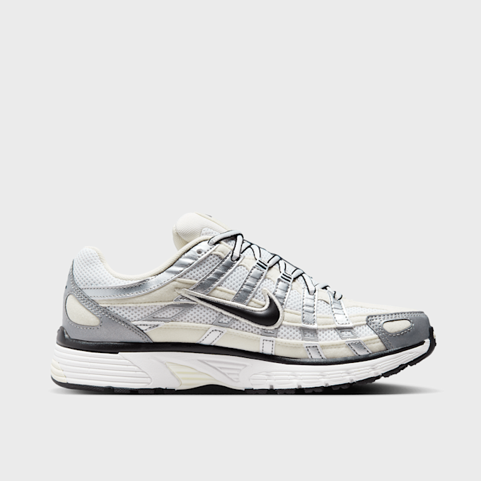 Nike WMNS P-6000 nero 24299 2