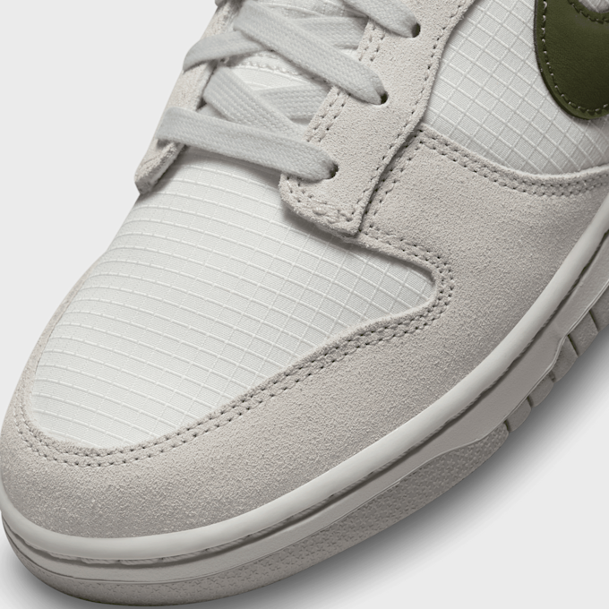 Nike Dunk Low Retro grau 24306 7